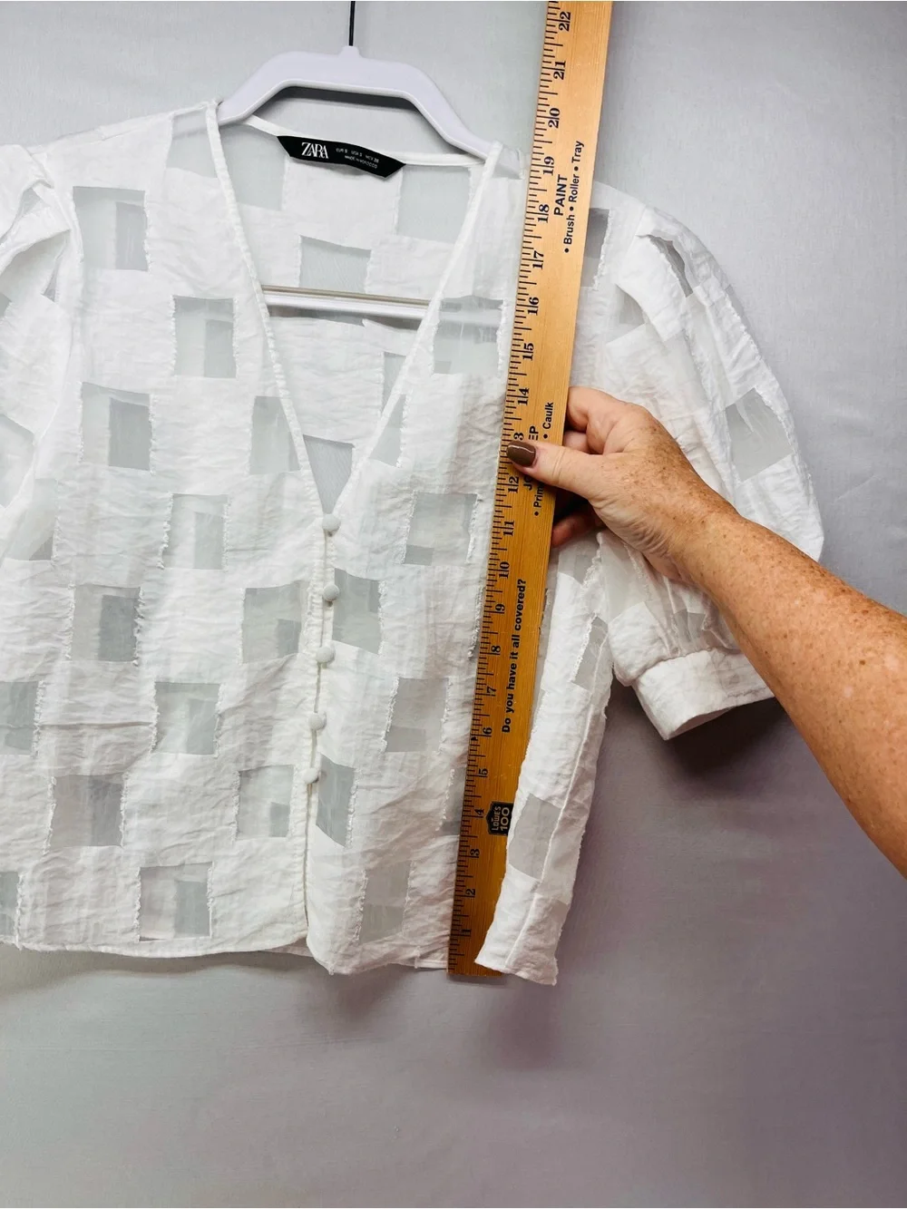 Zara White Sheer Check V-Neck Short Sleeve Blouse